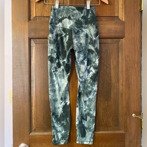 Size 4 Lululemon Align High Rise Leggings w/ Pockets 25” Starlight Smoked Spruce